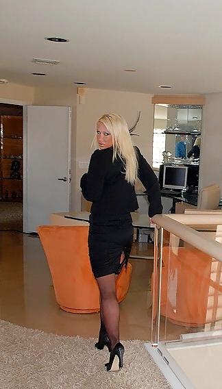 25P Big Boobs Mature Milfs with Hot Legs and Sweet Pussy