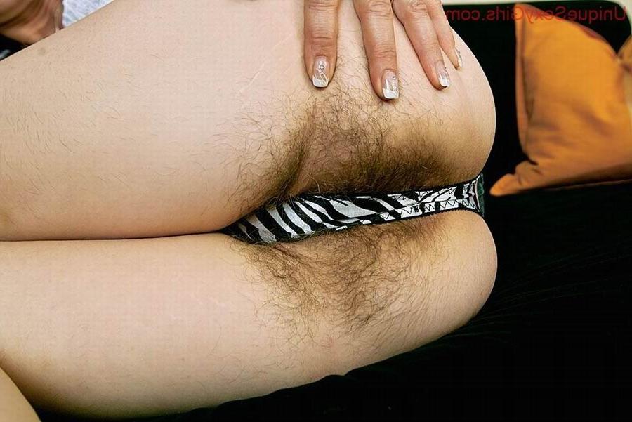 16P very hairy amateur mature poser