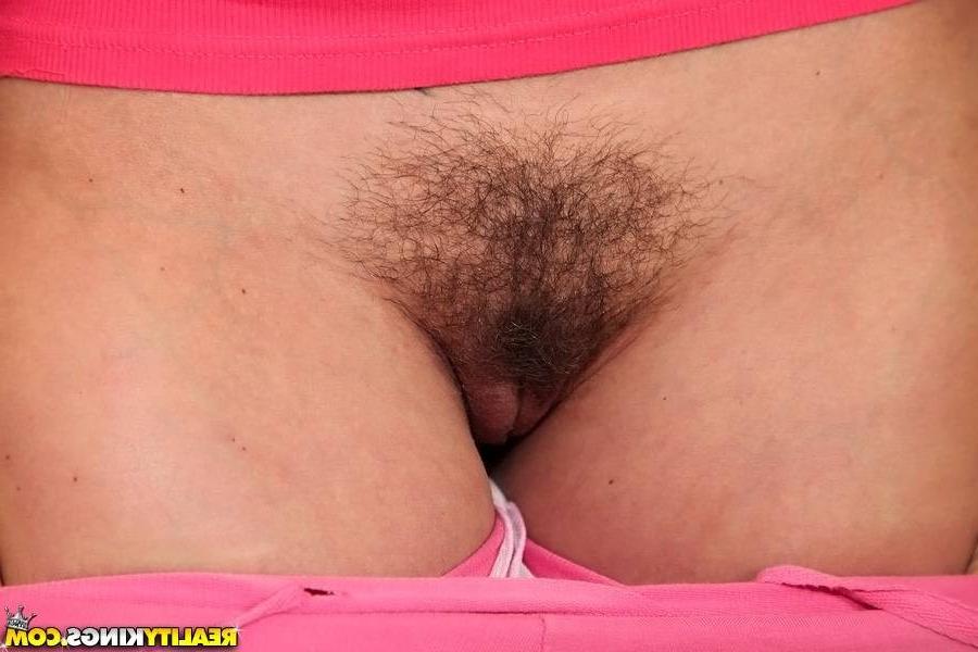 15P Gorgeous teen showing her sweet hairy pussy