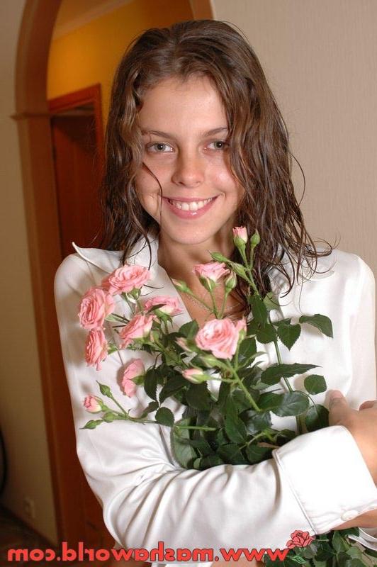 15P Tiny titted young model wannabe strips