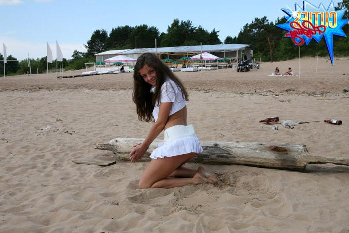 16P Hot girl in a short skirt with no panties under it