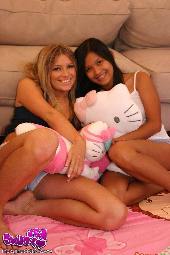 16P Kat Young and Faith Belle making out