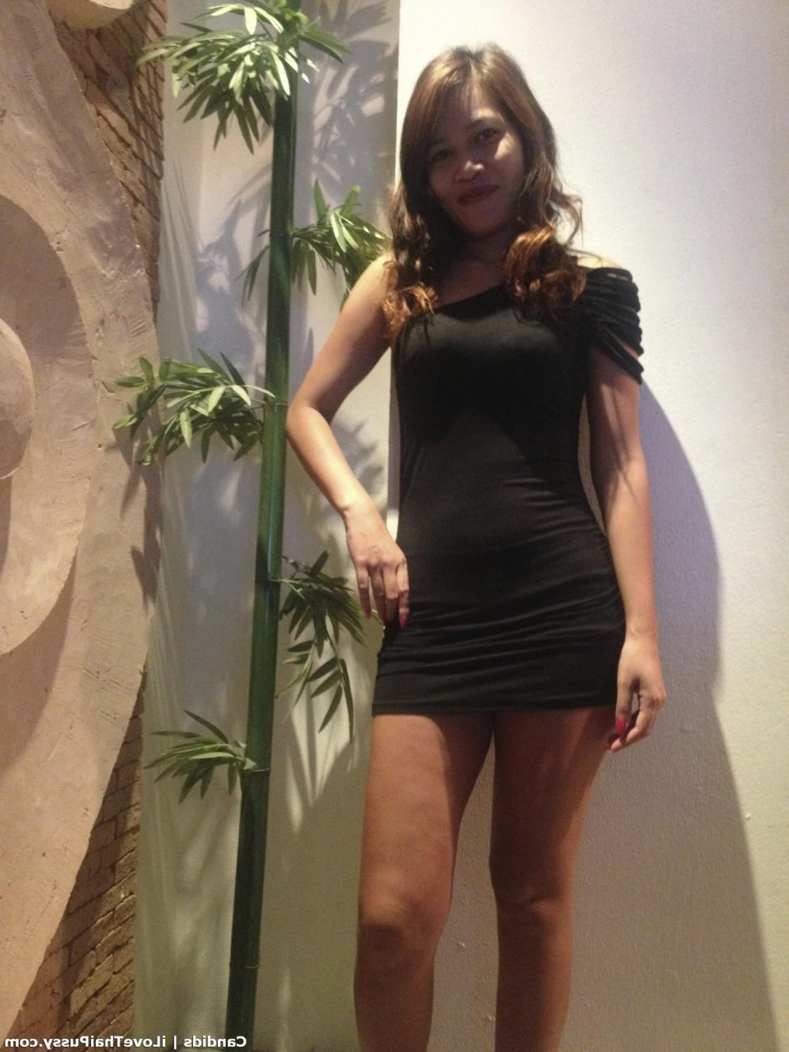 25P Hot Thai Milf ass fucked by a sex tourist horny asian old lady