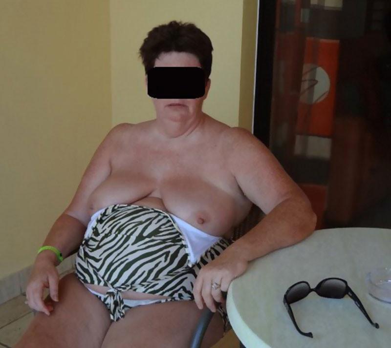 10P plumper mature flashing