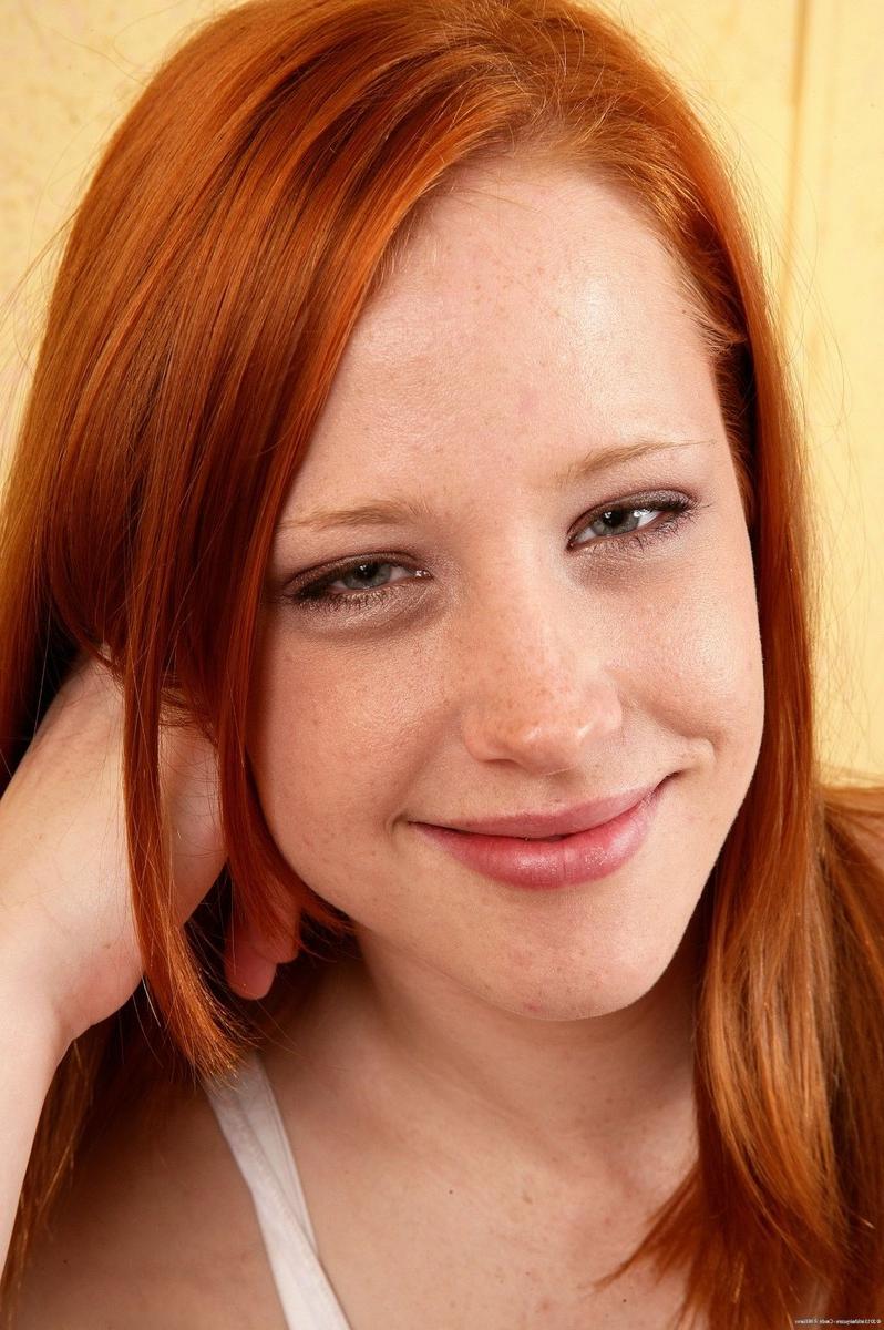 15P Hairy redhead teen Lucy Sky spreading her wet unshaved snatch for you