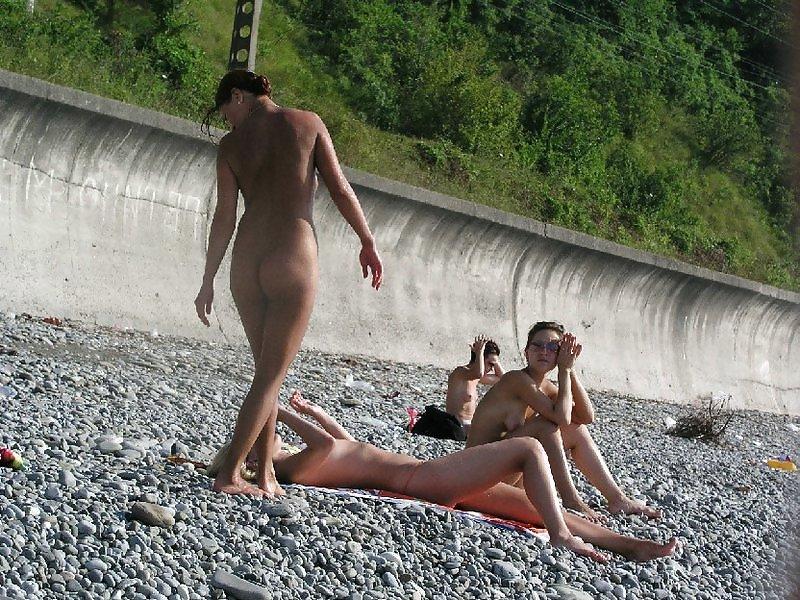 25P Nudist Beach Teens