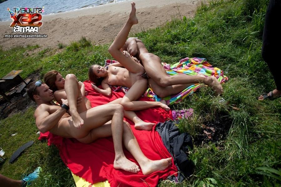 8P Gruppen-Hardcore-Action am Strand