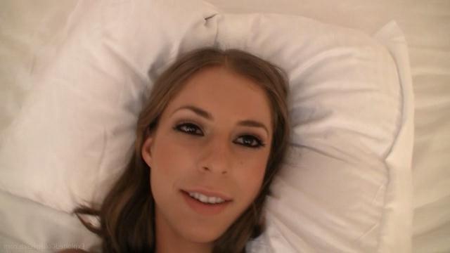 20P Amateur college coed exploited