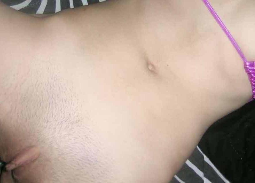 16P Horny wild GF playing with her cunt