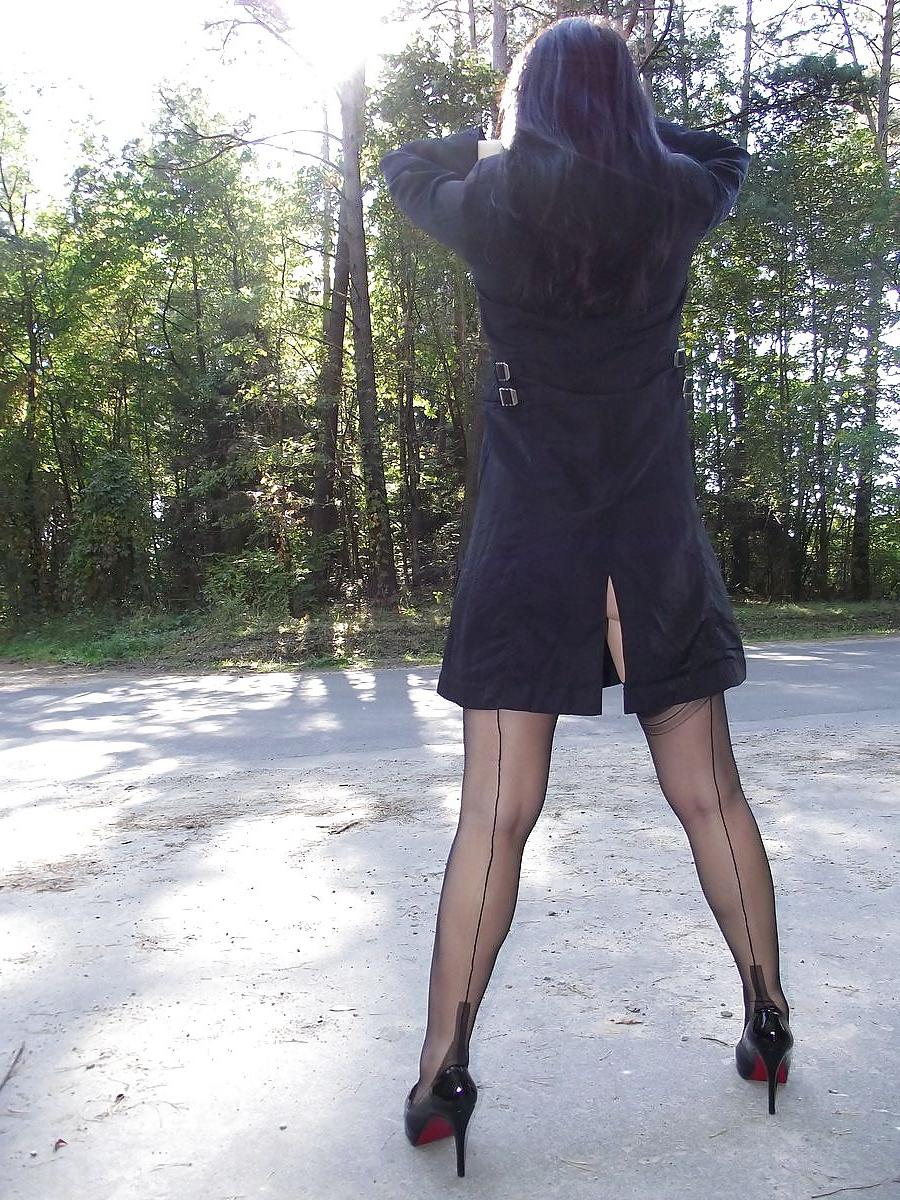 12P I am loving nylons and high shoes
