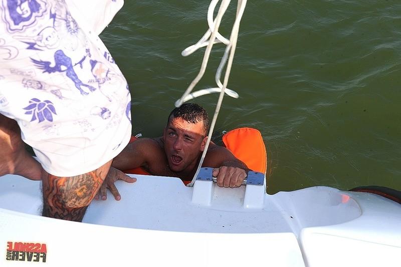 8P Threesome on the yacht