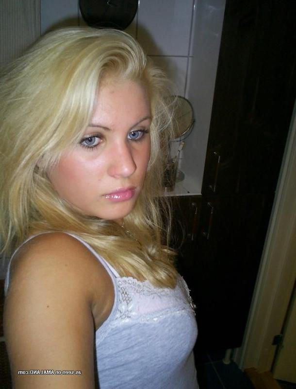 14P Hardcore slut getting her ass fucked hard and deep