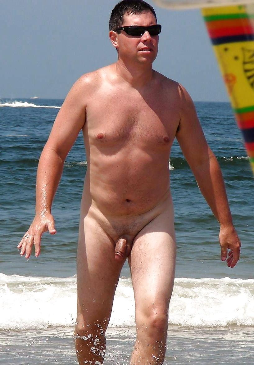 25P Nudist Beach 2
