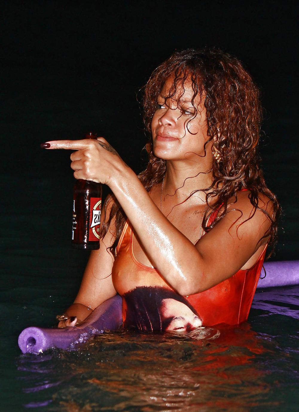 20P Rihanna, SEXY on a yacht in Barbados