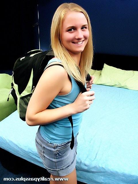 15P Blonde coed Bailey kneels down to suck strange cock for a price