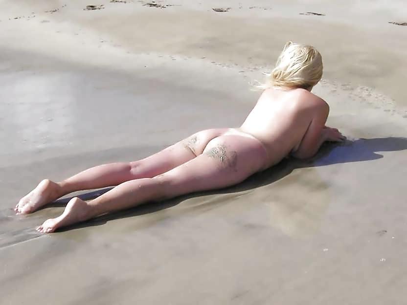 25P I'm a Beach Nudist