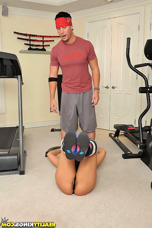 12P Check out this hot big bush porn star get her pussy worked out on the gym floor 