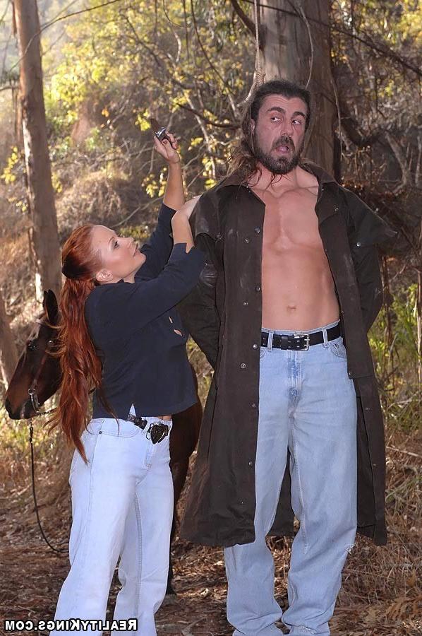 12P 12 pics and 1 movie of Joelean from Hot Bush