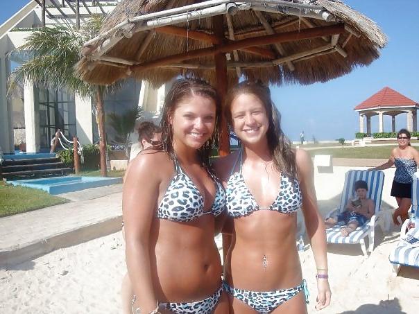25P Teens at the beach