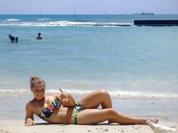 25P Teens at the beach