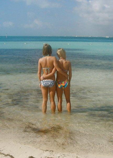 25P Teens at the beach