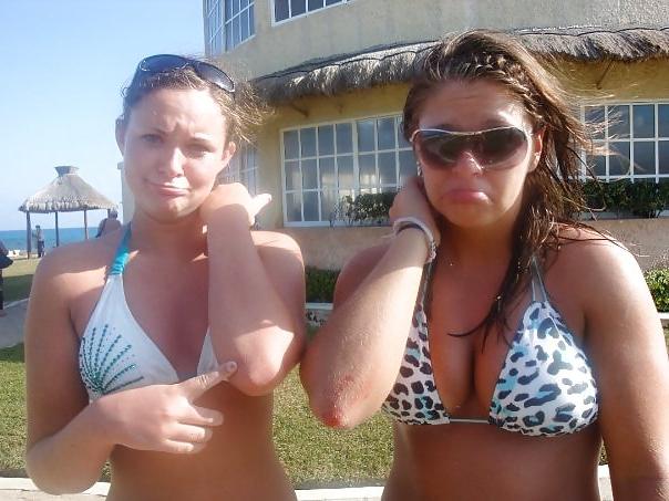 25P Teens at the beach