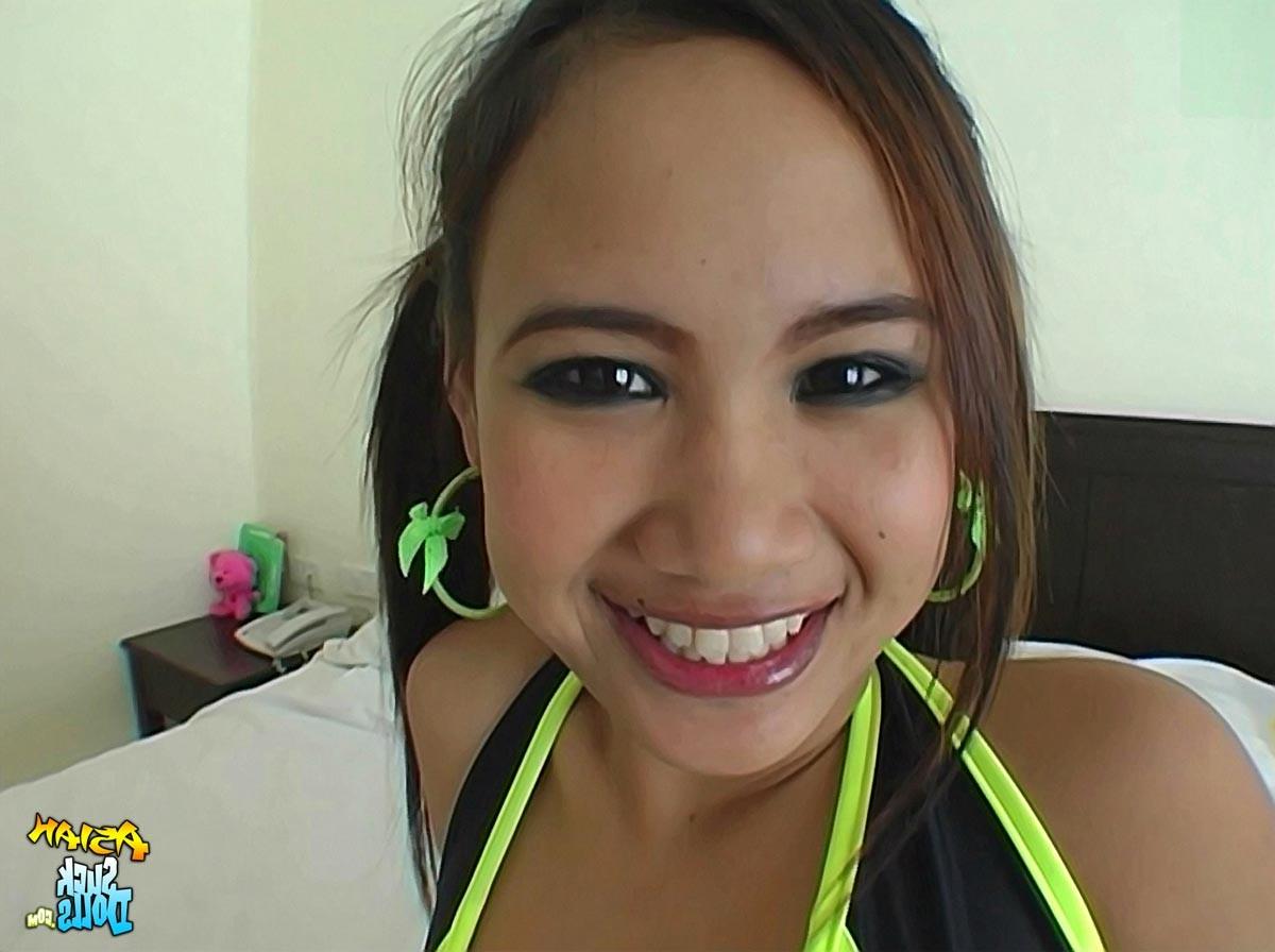 15P Asian nympho Beer gets intoxicated with sperm