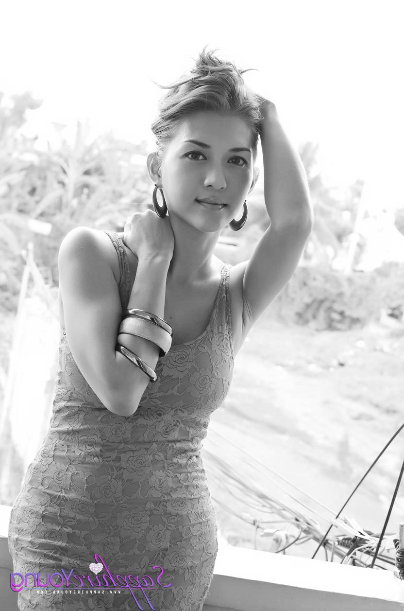 12P Asian shemale naked