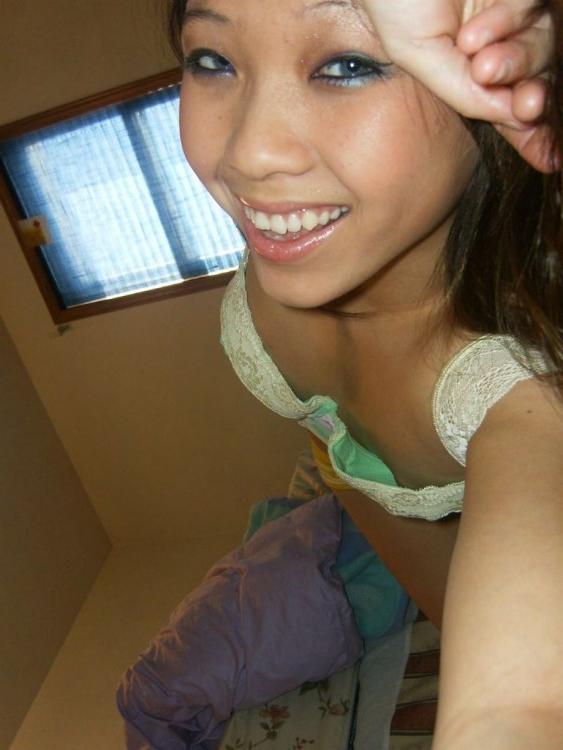 16P Mix of young and wild Asian teen cock suckers only for you