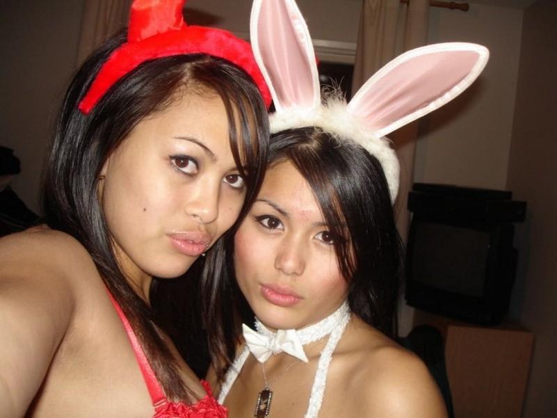 16P Asian coed goes full nude in couch shows squeezable tits