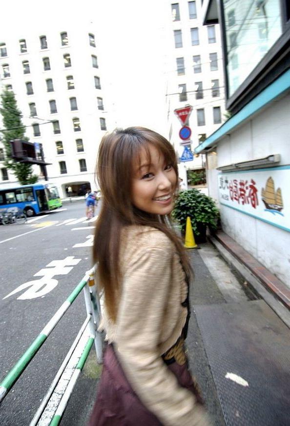 16P Yua Aida asian model showing her firm tits and hairy pussy