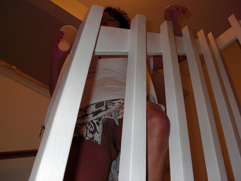 24P MILF Leslie From SmutDates.com