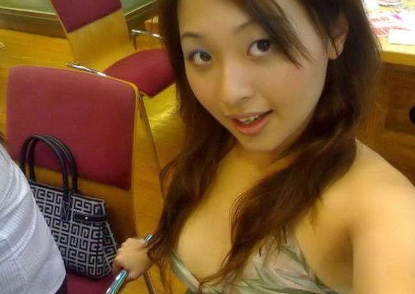 16P Asian coed goes full nude in couch shows squeezable tits