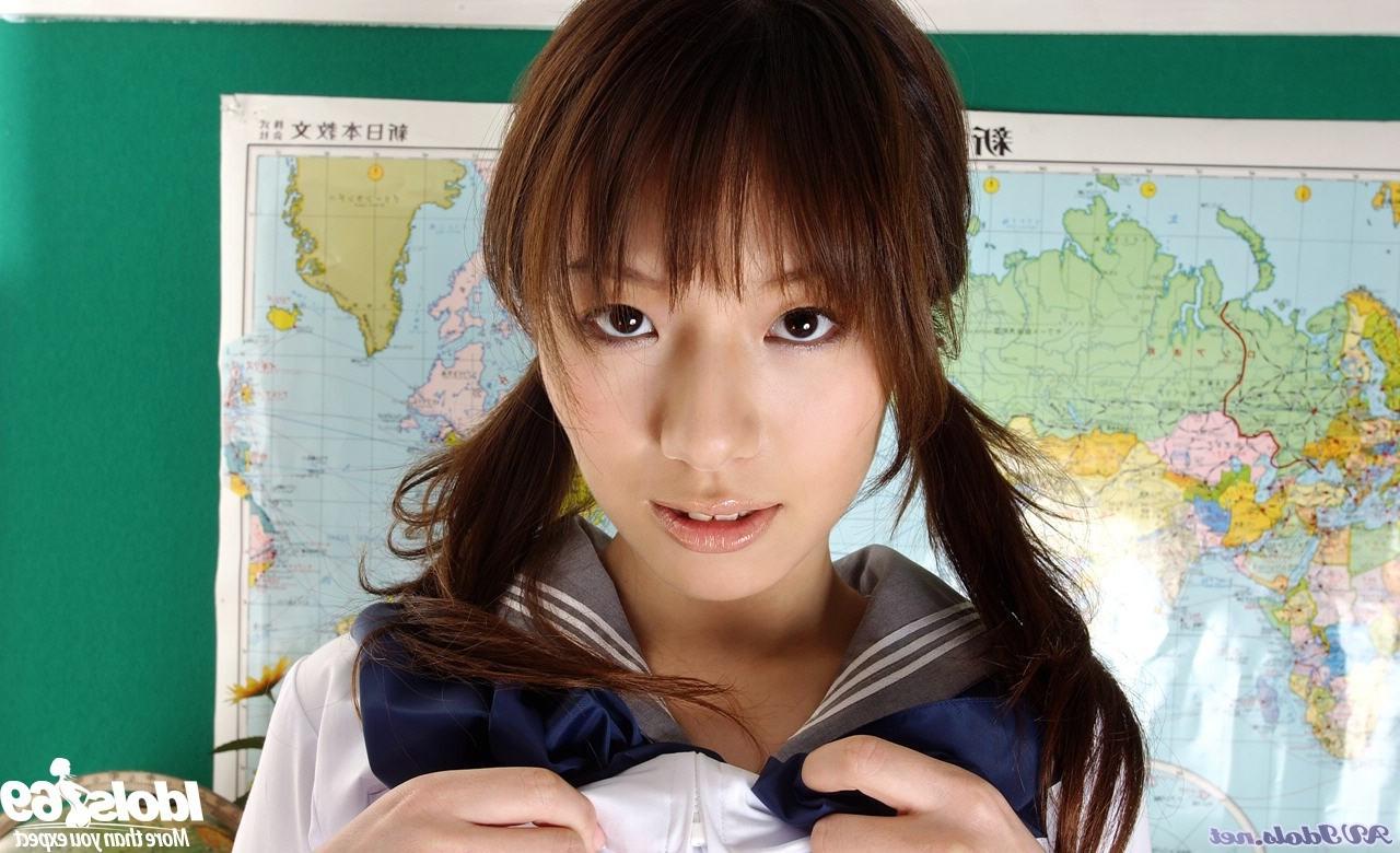 15P Japanese av idol teases in schoolgirl uniform