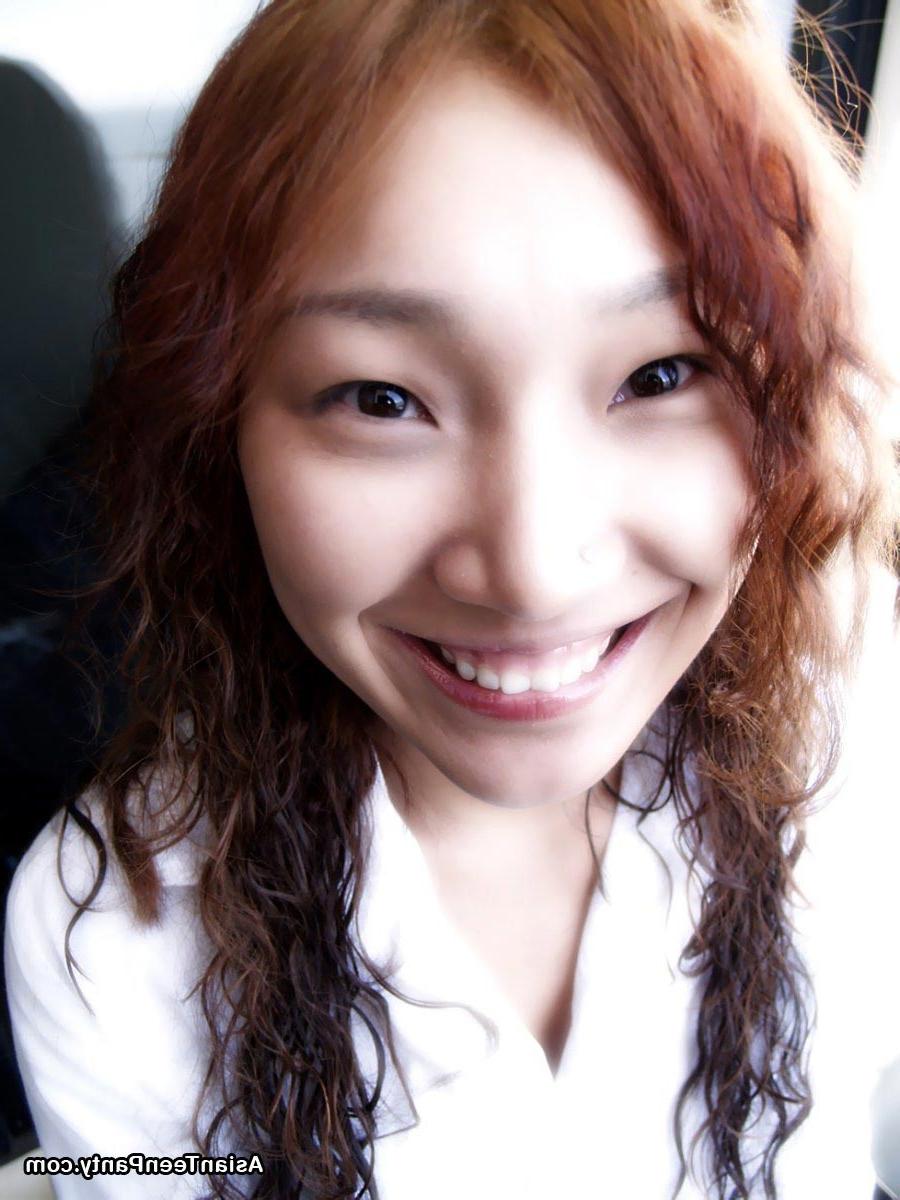 16P asian schoolgirl