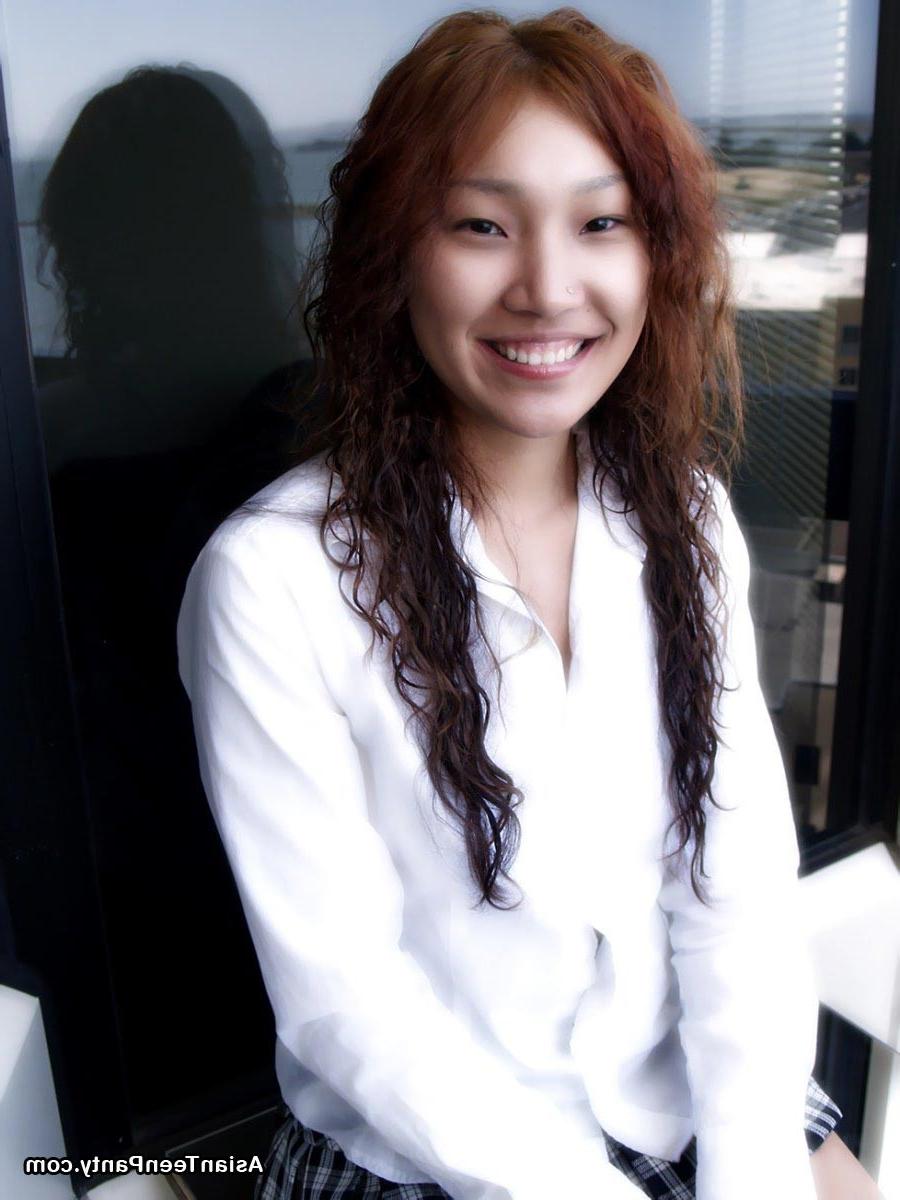 16P asian schoolgirl
