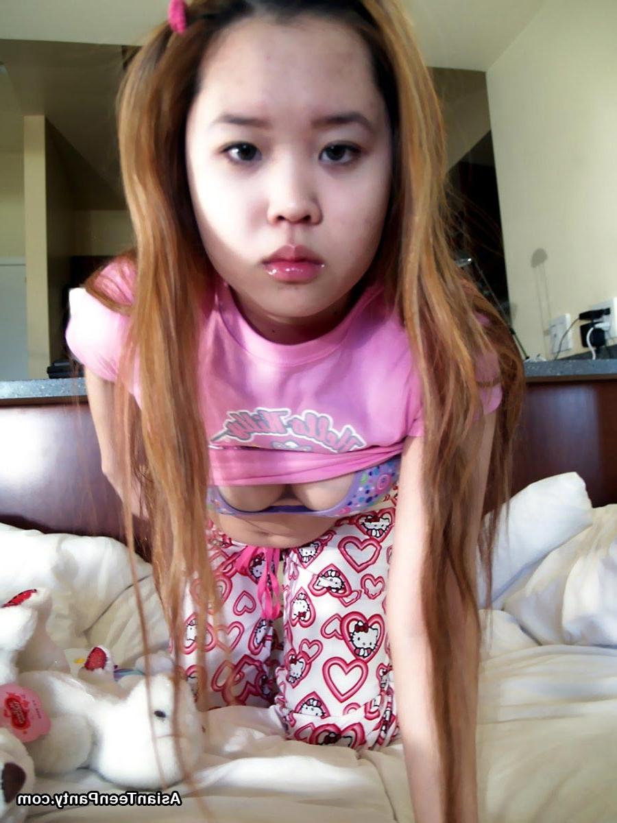 16P Young asian