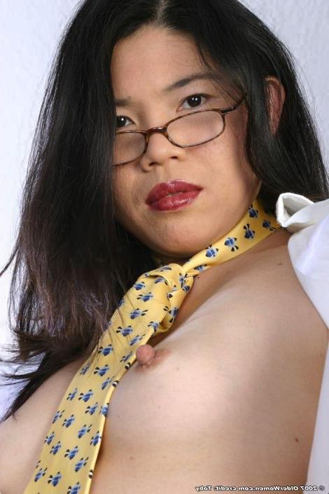 16P Cute Older Asian Secretary Stripping at the Office