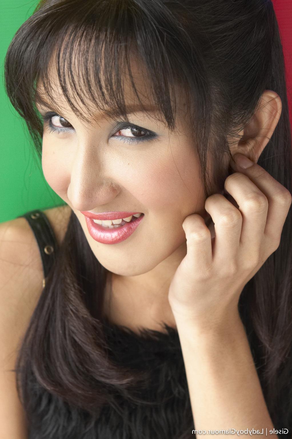 16P Glamour super model ladyboy