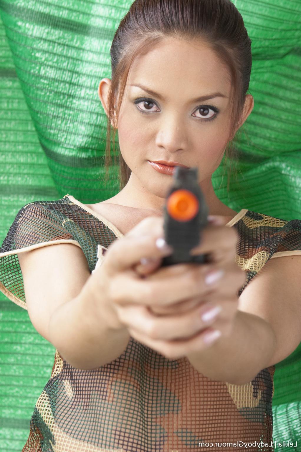 16P Glamour super model ladyboy