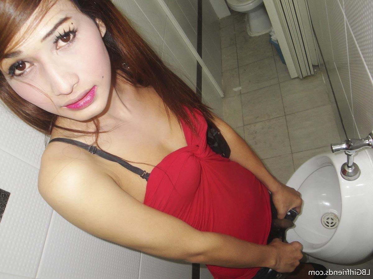 16P Amateur asian ladyboy exgirlfriend