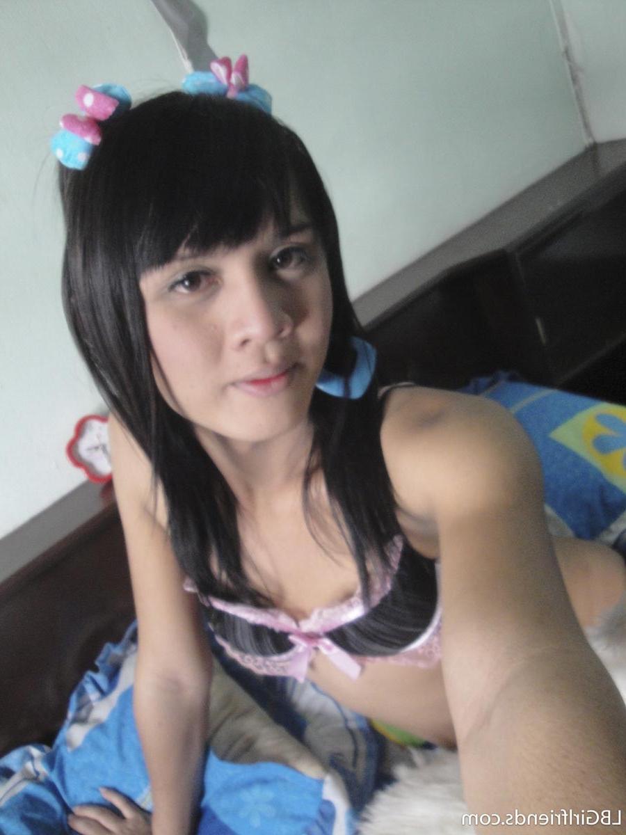 16P Amateur asian ladyboy exgirlfriend