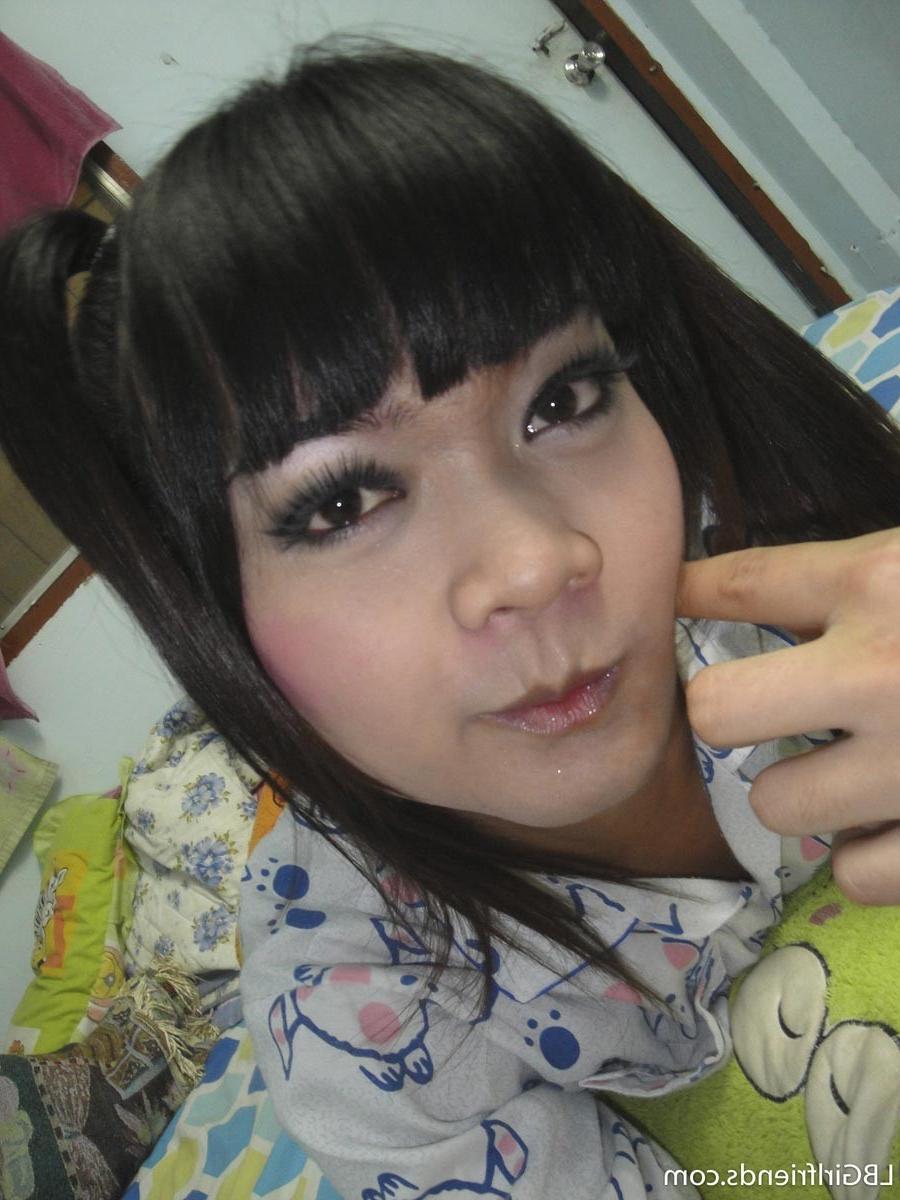 16P Amateur asian ladyboy exgirlfriend