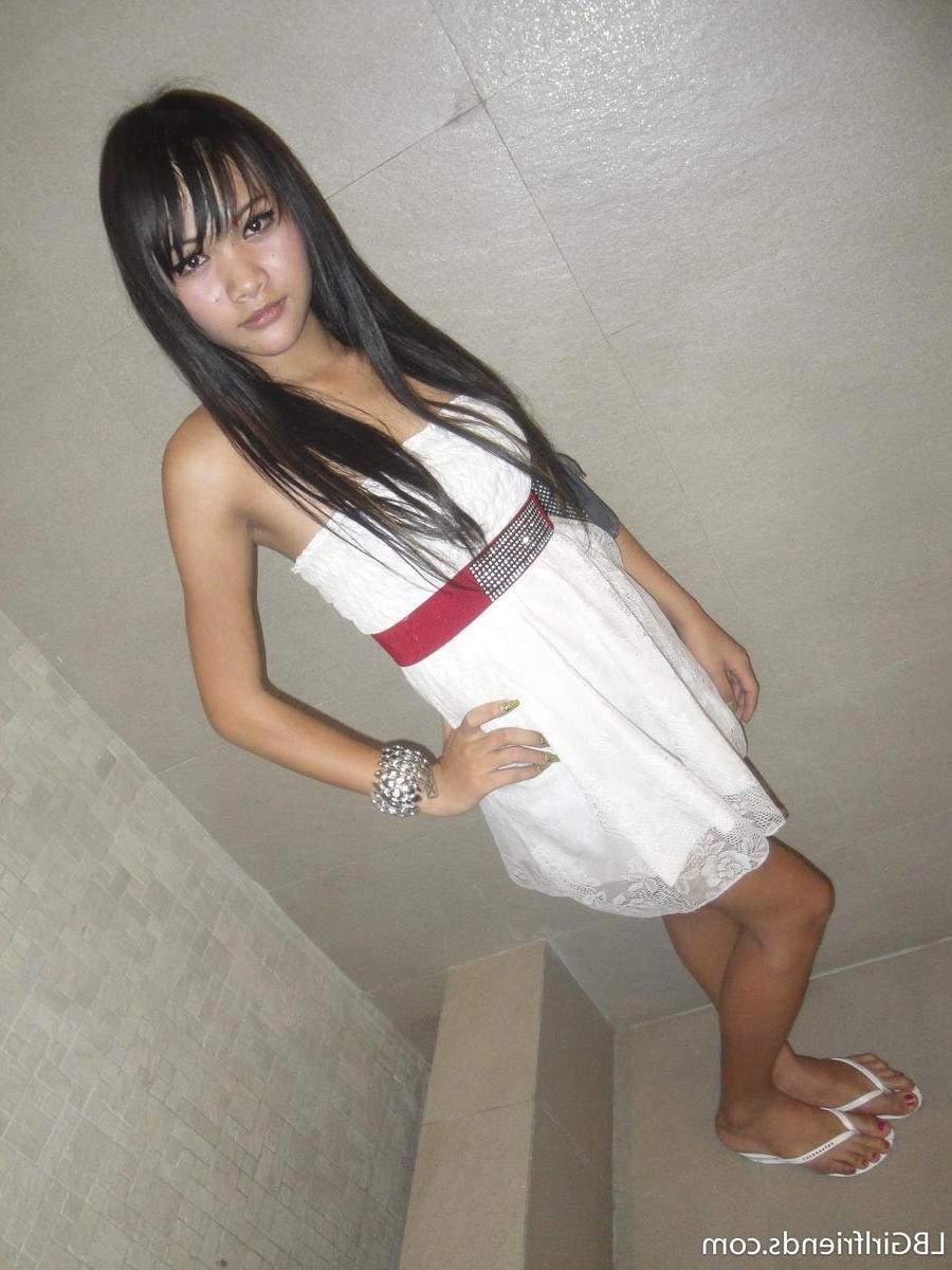 16P Amateur asian ladyboy exgirlfriend