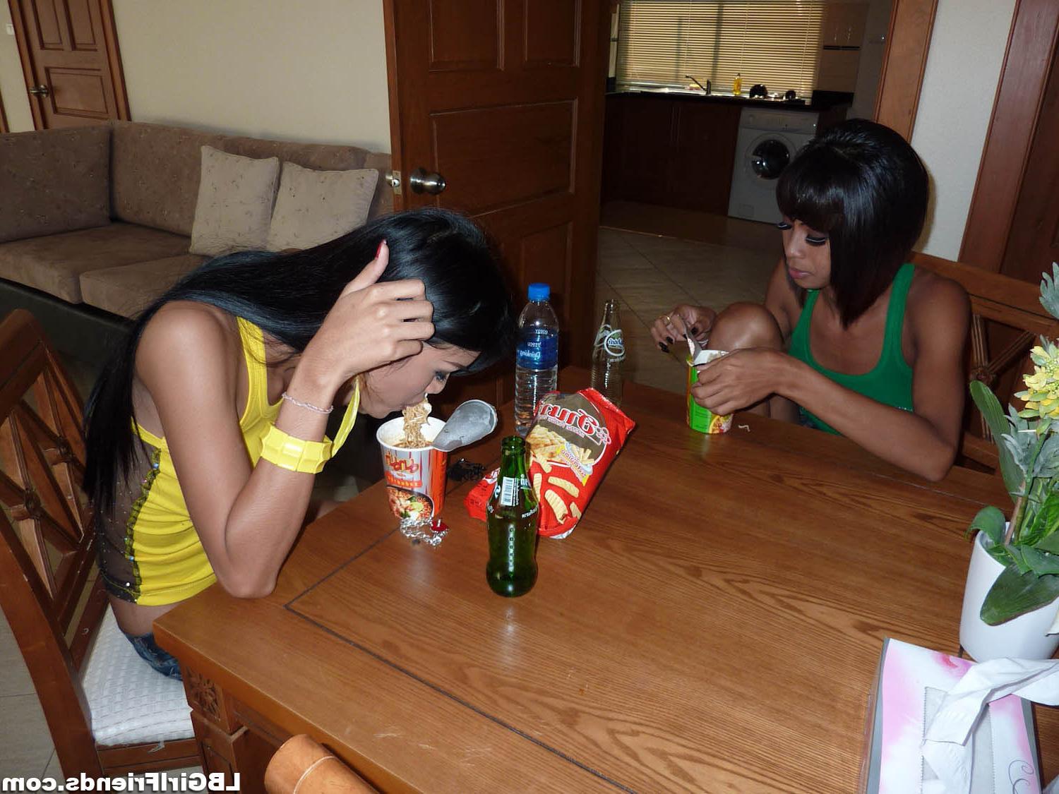 16P Amateur asian ladyboy exgirlfriend