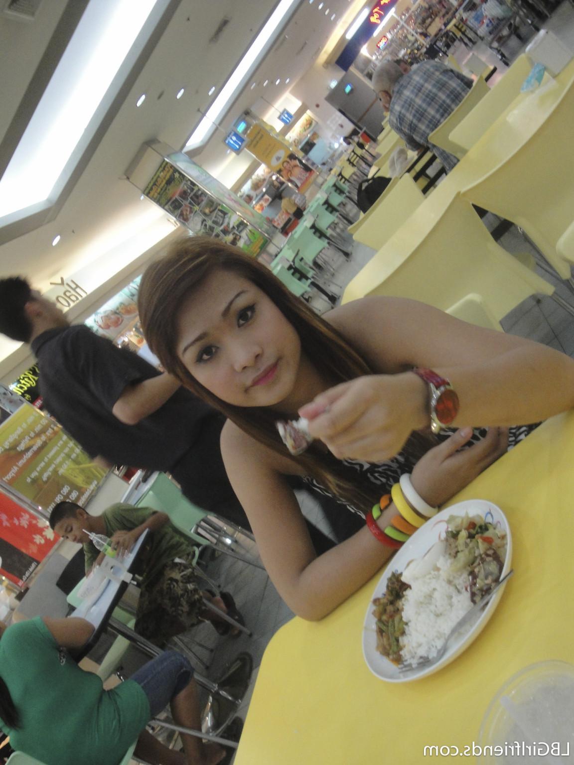 16P Amateur asian ladyboy exgirlfriend