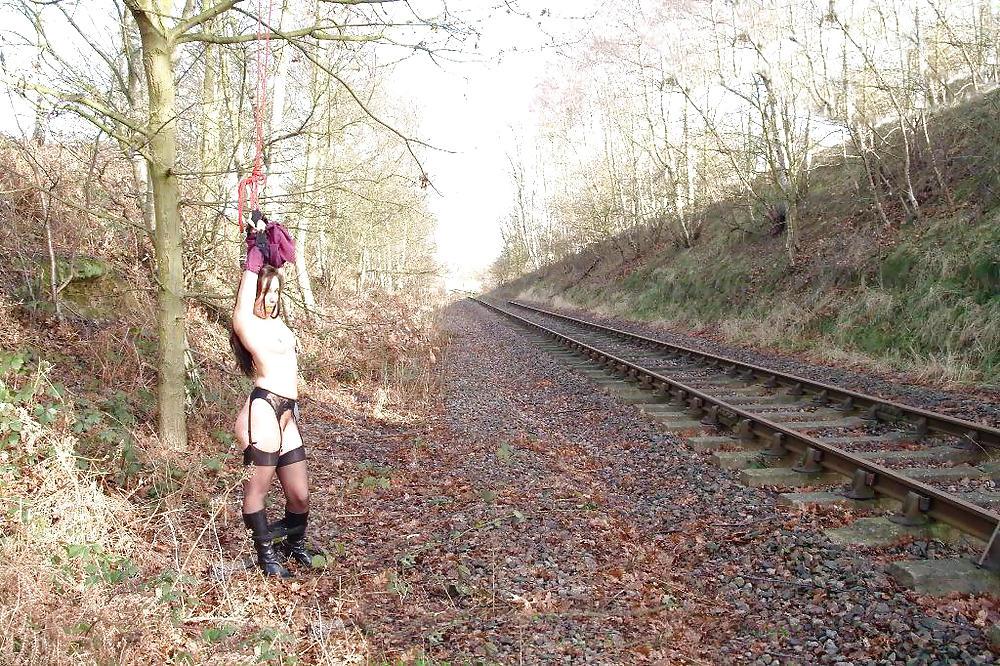 25P Sluts in nylons