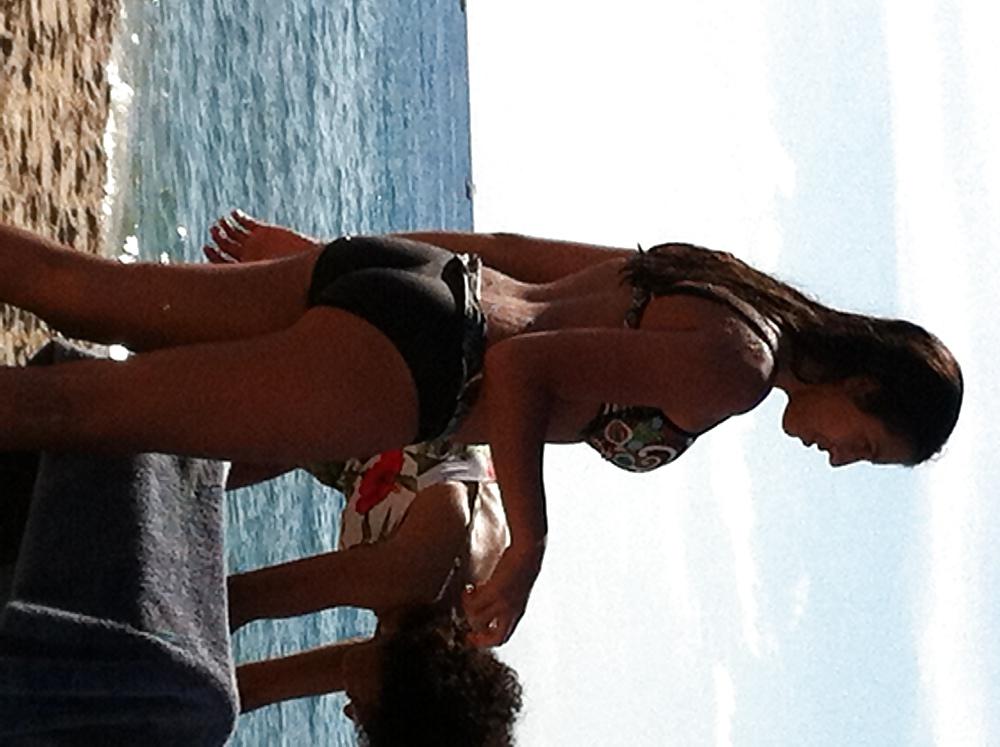 10P Jewish Girl on a beach