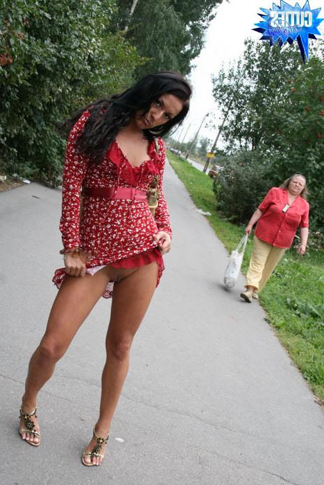16P See irresistible flasher ready for the sexy time