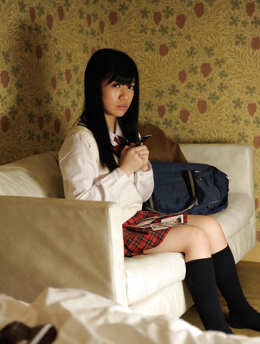 7P Polaroid pics of schoolgirl